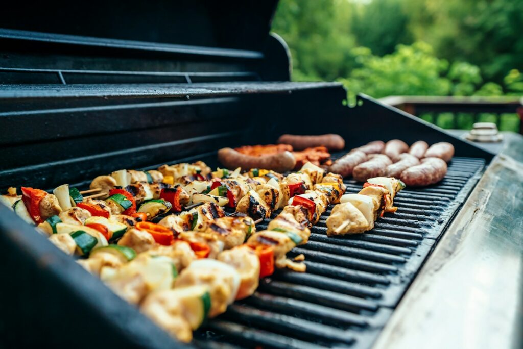 Outdoor Grill Cleaning for Better Tasting Food