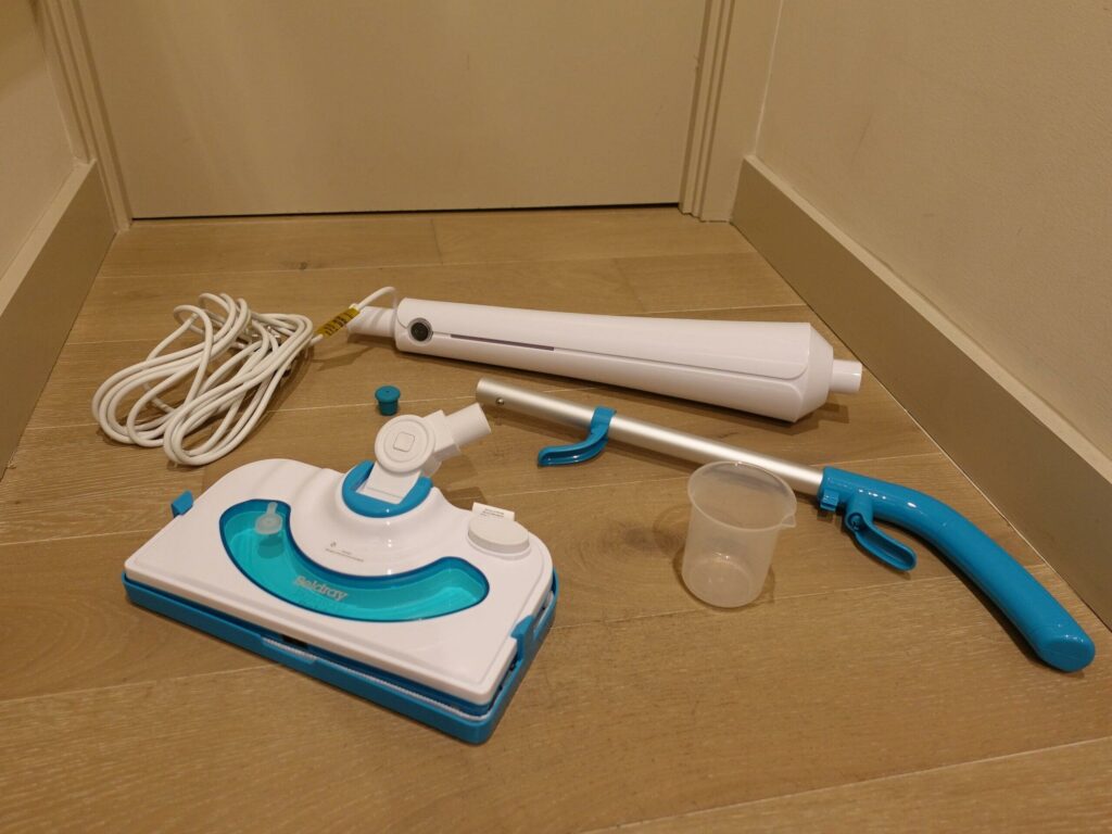 hypoallergenic cleaning - showing a vacuum cleaner that does that