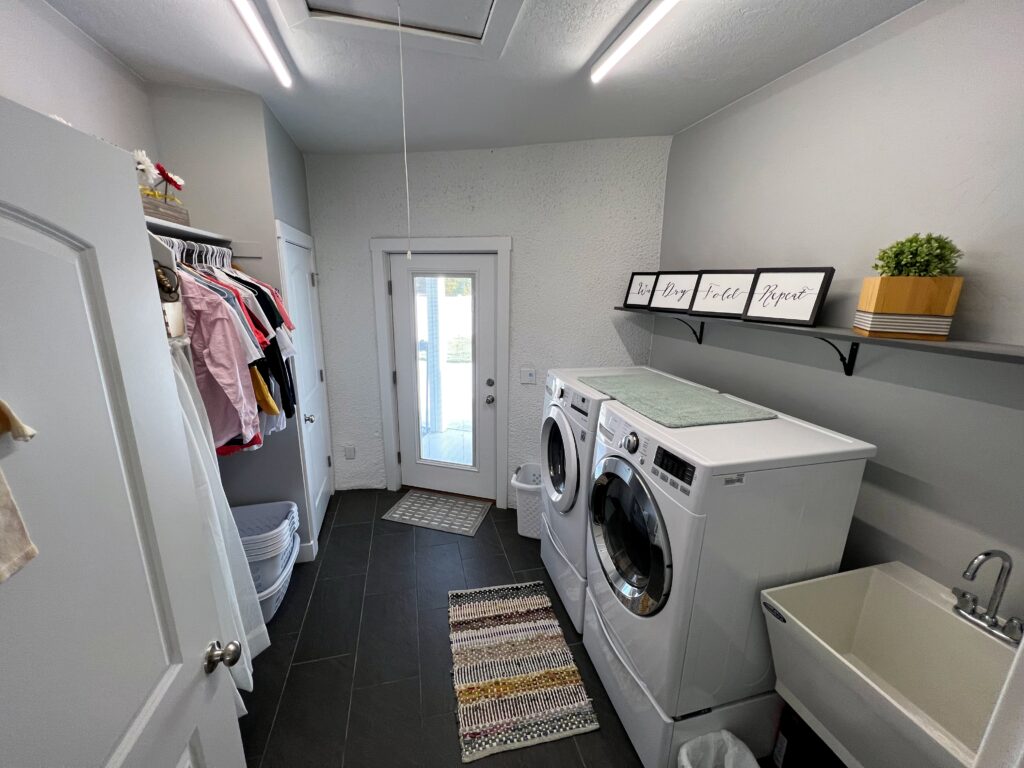 Streamline ‌with a Well-Organized⁤ Laundry Zone